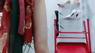 与我的继姐在电话中与她的男朋友发生性关系 - 欺骗女朋友