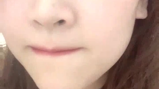 与完美屁屁的女孩偷偷溜走在公共海滩上警情的做爱