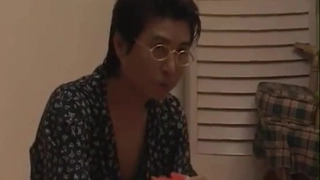 加拿大宝贝被她的邻居舔和操她的阴部