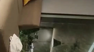 [同性人妖] 两个青少年爆射和吃精